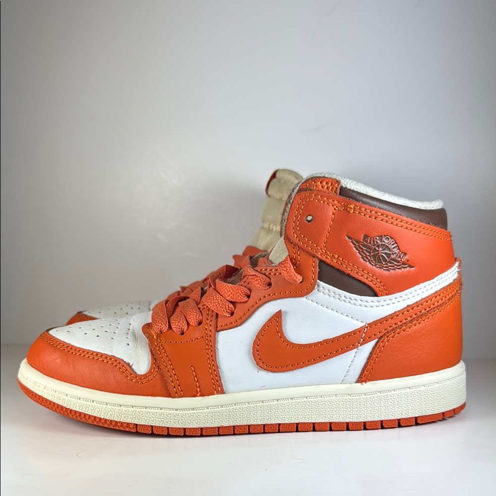 Nike Air Jordan 1 High OG Starfish Size 1.5Y Orange/White/Brown Kids Sneakers